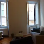 Via Giulia Beautiful Apartment Rome Historic Centre