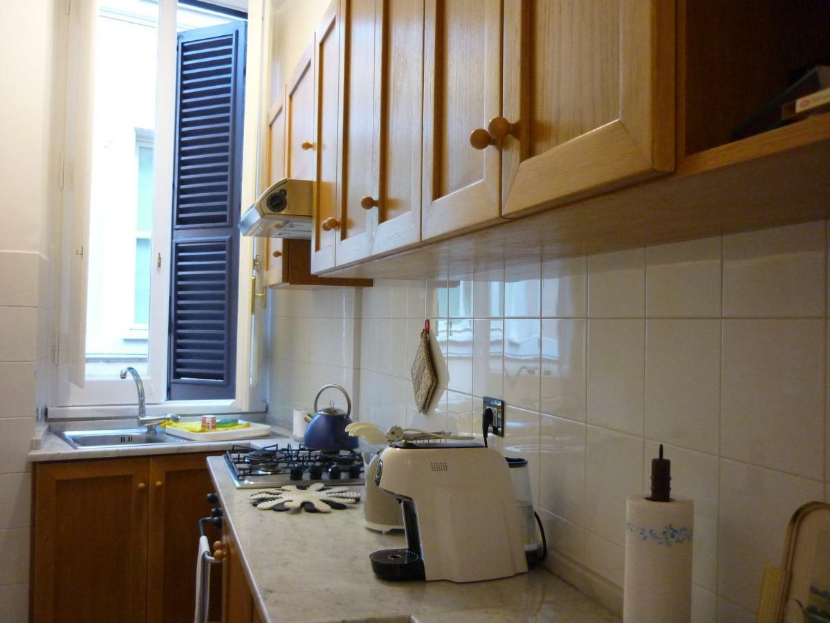 Via Giulia Beautiful Historic Centre Apartment Rom